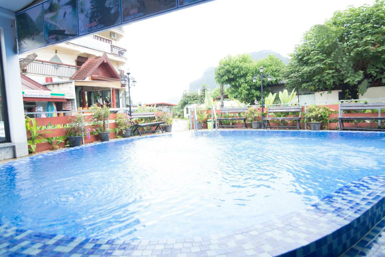 Vang Vieng Victory Hotel Exteriör bild
